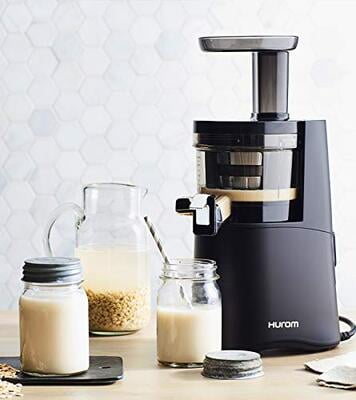 Hurom H-AA-BBB17 Slow Juicer, 1 Jar (Black) Hurom H-AA-BBB17 Slow Juicer, 1 Jar (Black)