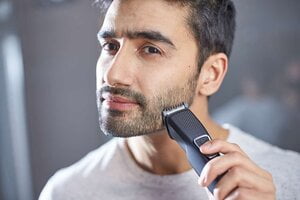 Philips BT1215/15 USB Cordless Beard Trimmer