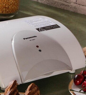Panasonic NF-GW1 4-Slice Sandwich Maker Panasonic NF-GW1 4-Slice Sandwich Maker