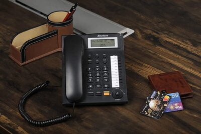 Binatone Concept 851 Corded Telephone with Clip & HF Speaker