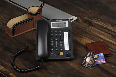 Binatone Concept 851 Corded Telephone with Clip & HF Speaker Binatone Concept 851 Corded Telephone with Clip & HF Speaker