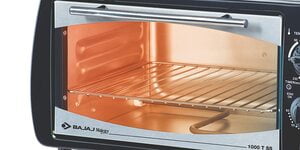 Bajaj Majesty 1000 TSS 10-Litre Oven Toaster Grill Bajaj Majesty 1000 TSS 10-Litre Oven Toaster Grill