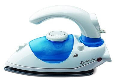 BAJAJ MAJESTY TRAVELLESTA STEAM IRON BLUE BAJAJ MAJESTY TRAVELLESTA STEAM IRON BLUE