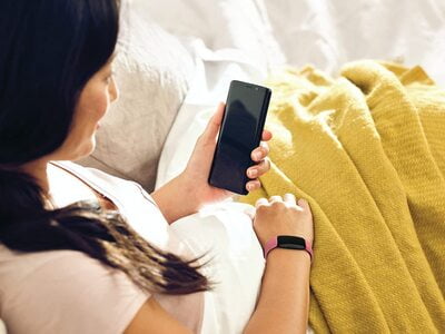 Fitbit Inspire 2 Health & Fitness Tracker with a Free 1-Year Fitbit Premium Trial, 24/7 Heart Rate Fitbit Inspire 2 Health & Fitness Tracker with a Free 1-Year Fitbit Premium Trial, 24/7 Heart Rate