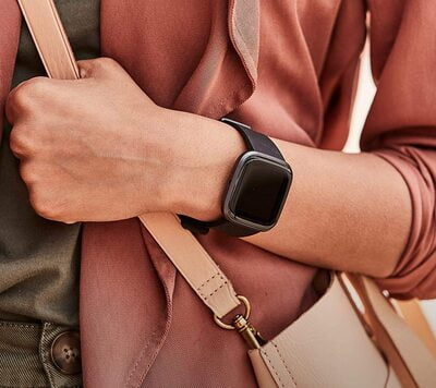 Fitbit FB507BKBK Versa 2 Health & Fitness Smartwatch Fitbit FB507BKBK Versa 2 Health & Fitness Smartwatch