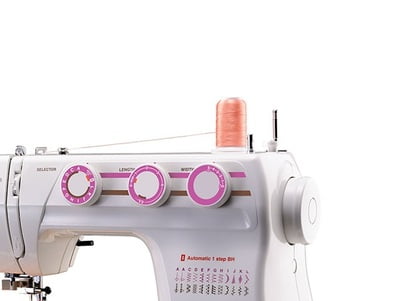 USHA Wonder Stitch Plus Automatic Sewing Machine USHA Wonder Stitch Plus Automatic Sewing Machine